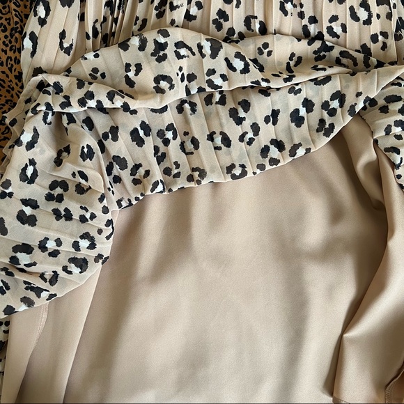 A New Day Pleated Leopard Skirt - Picture 6 of 9